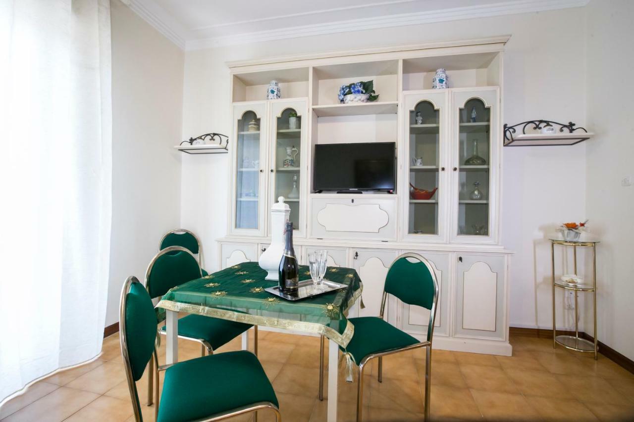 Ferienwohnung A Casa Di Rossella CTA Exterior foto