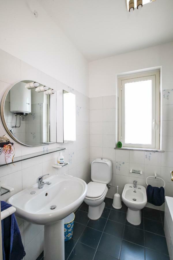 Ferienwohnung A Casa Di Rossella CTA Exterior foto